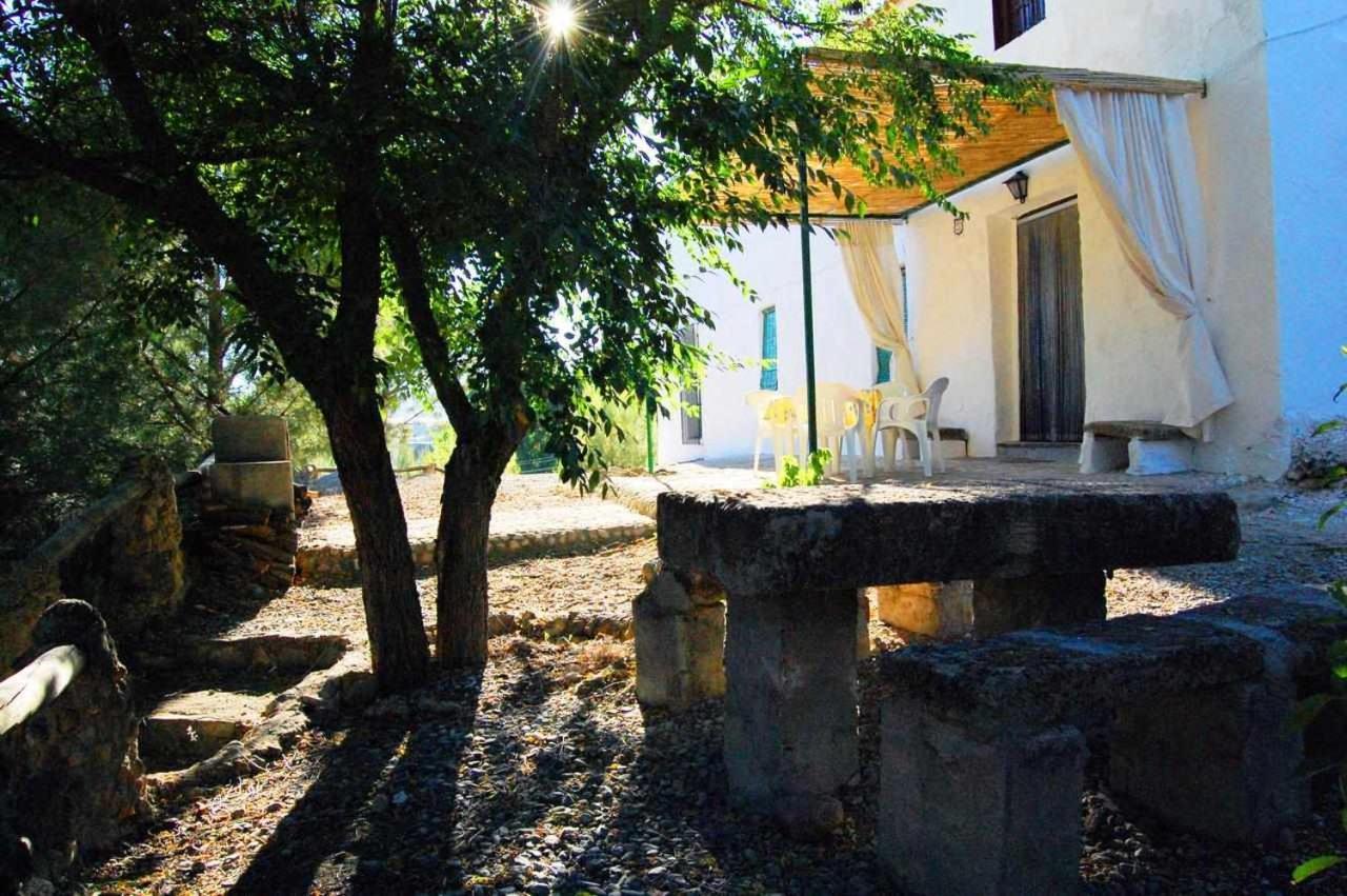 Cortijo La Gineta Pensionat Alcalá la Real Eksteriør billede
