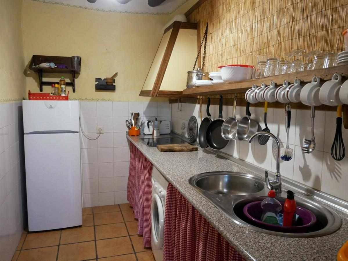 Cortijo La Gineta Pensionat Alcalá la Real Eksteriør billede