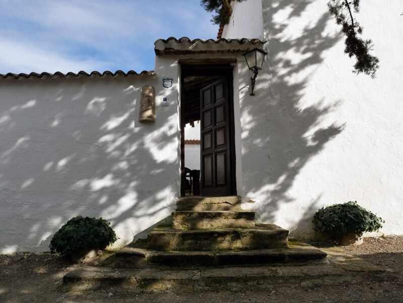 Cortijo La Gineta Pensionat Alcalá la Real Eksteriør billede